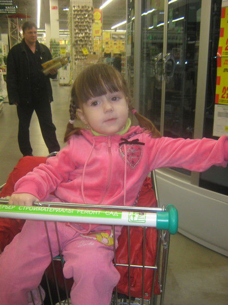 Тоня Шарипова