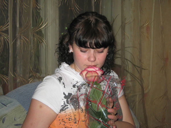 Вероника Сухомлинова