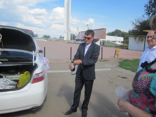 Стас Неверов