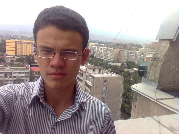 Али Мантуров