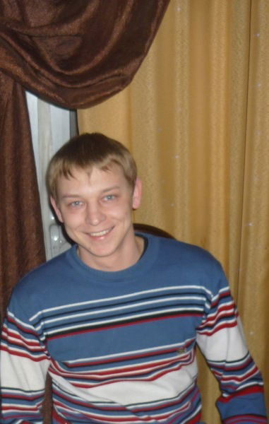 Александр Елесин