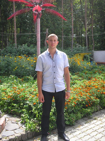 Артём Семилет