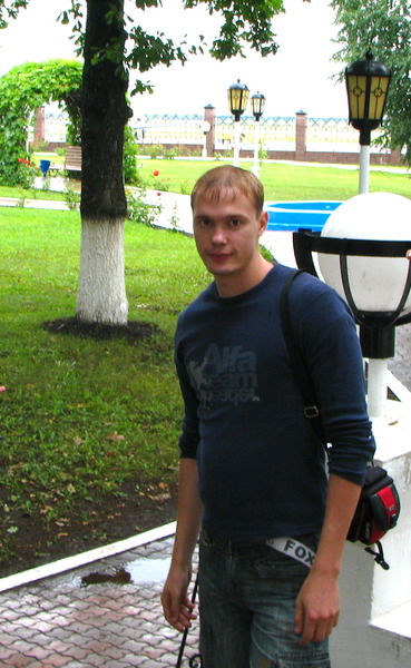 Серега Столяров