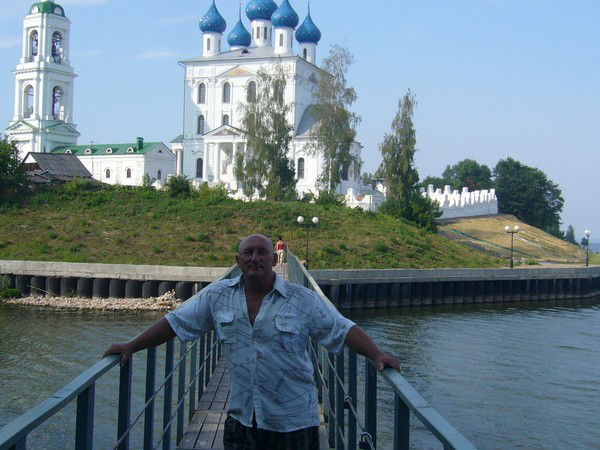 Александр Гончаров