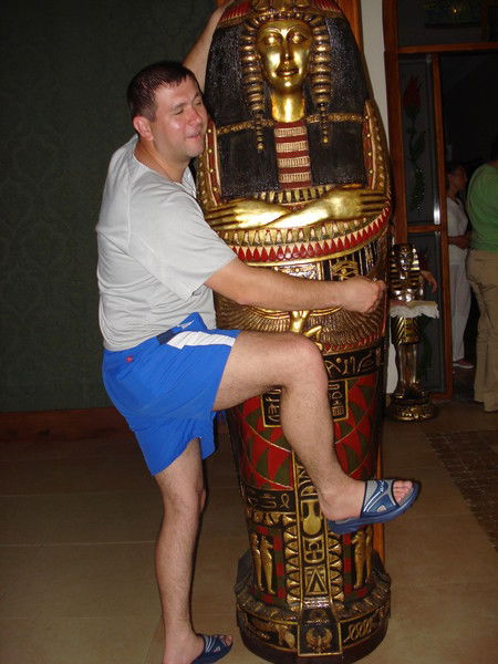 Анатолий Лавров