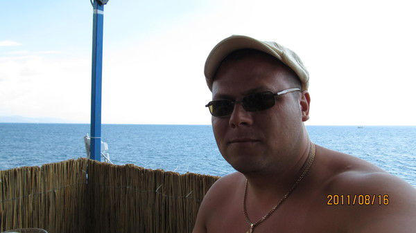 Евгений Дяченко