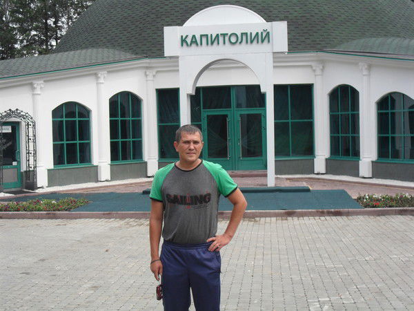 Евгений Грушенков