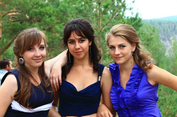 Валька Сарафанова