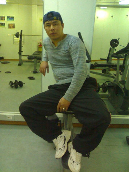 Азамат Нурмухан