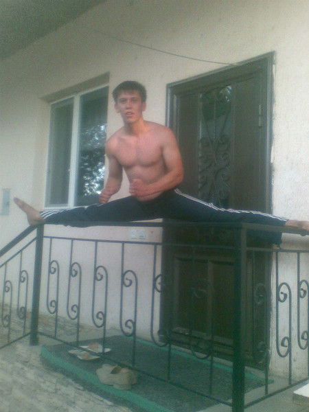 Алишер Умаров