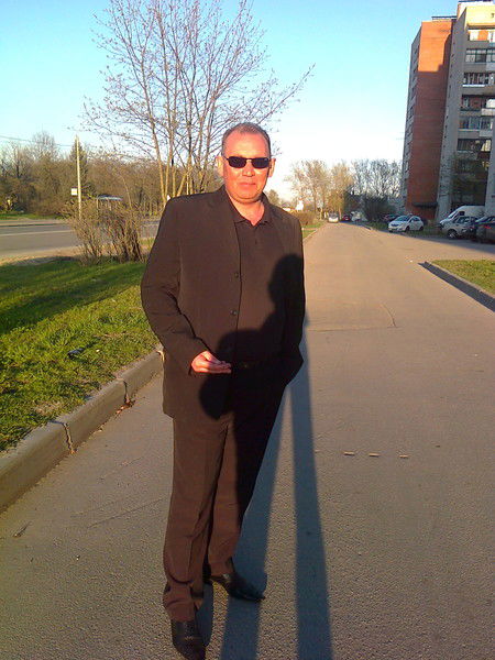 Олег Николаев