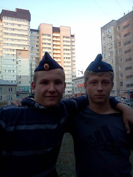 Толя Новосёлов