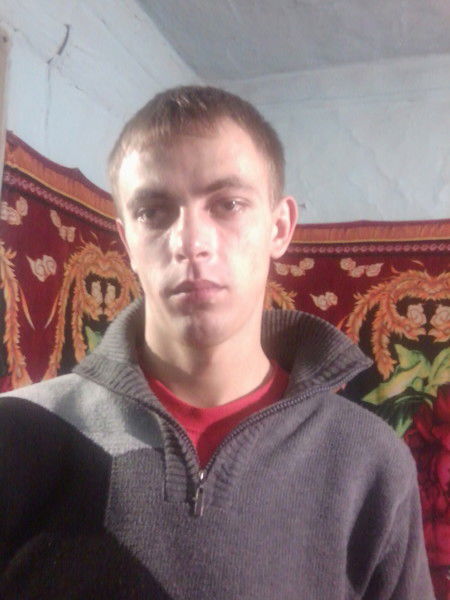 Артём Холодиолв