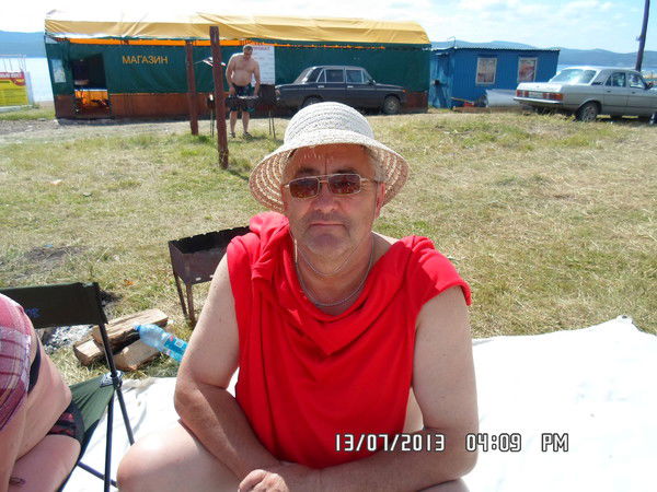 Леонид Каратаев