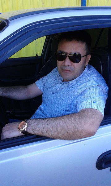 Ikram Genjaev