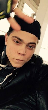 Денис Заика