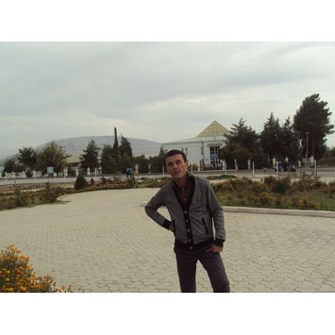 Султон Гулмуродов