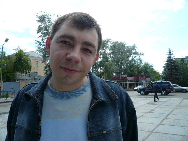 Владимир Дронь