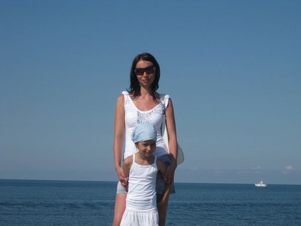 Анна Симонова