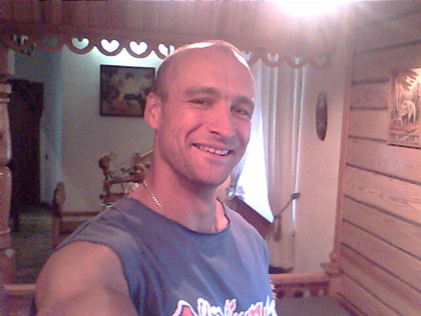 Андрей Меркулов