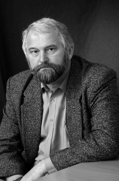 Святослав Иванов