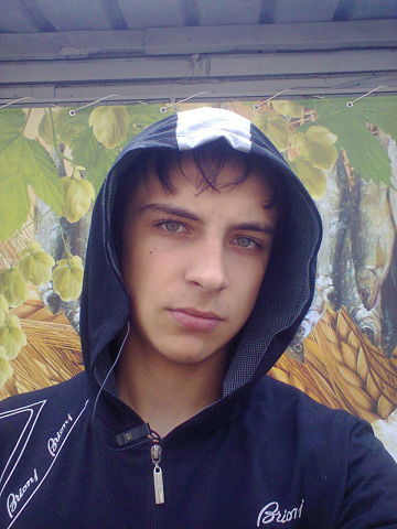 Денис Тишков