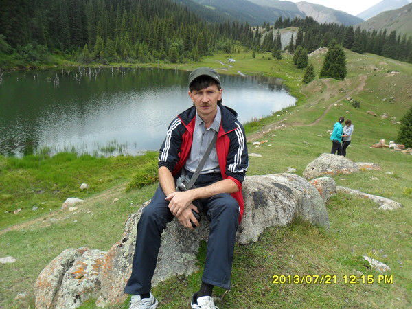 Виталий Ахатов