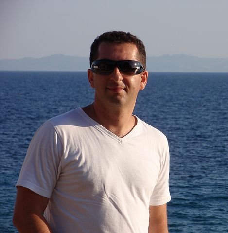 Лев Кутамонов