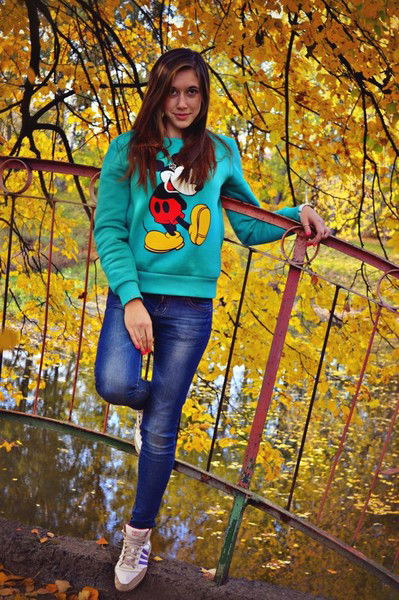 Таня Баженова