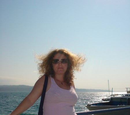 Анна Калашникова