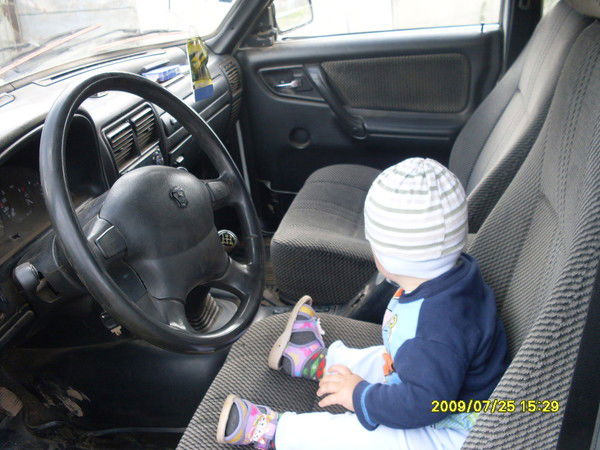 Александр Меньков