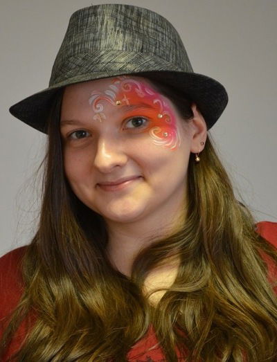 Лера Комарова