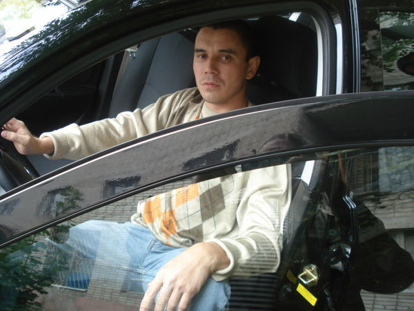 Борис Ахметов