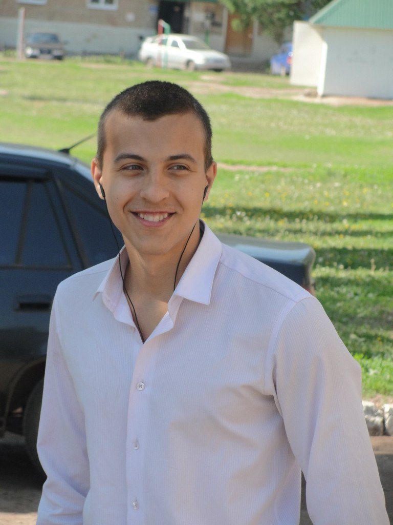 Макс Кузуро