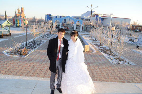 S@ti Xromtay Eлжанов