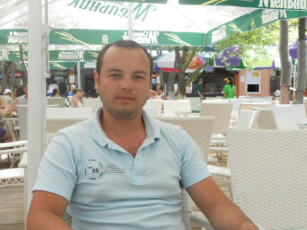 Нодир Жумаев