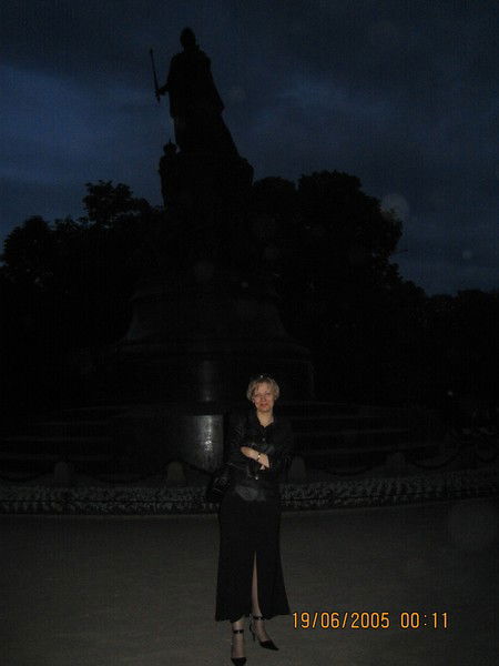 Оленька Краснова