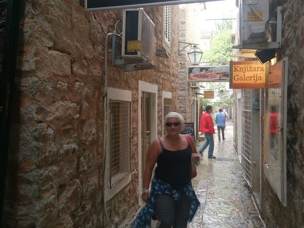 Галина ))))))))