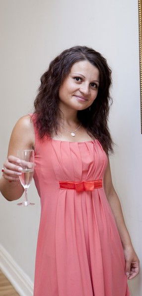 Анюта Суханова