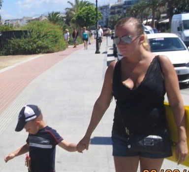 Юля Апрелева