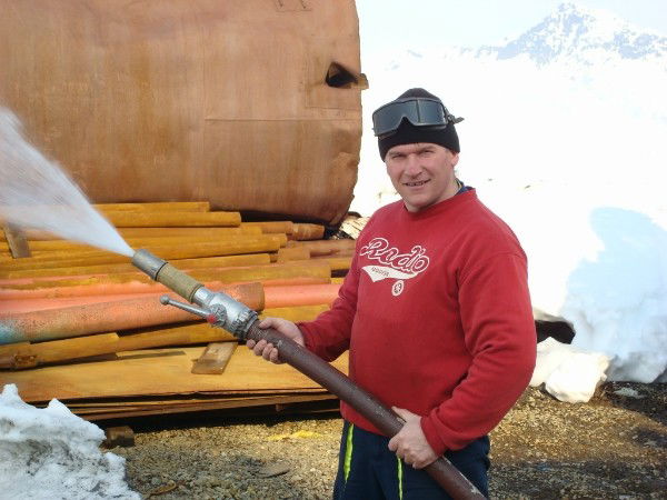 Александр Лысенков