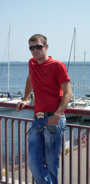 Гена Ставер