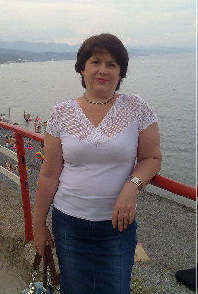 Елена Золина