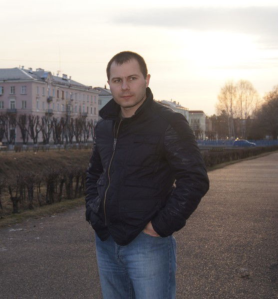 Константин Столяренко