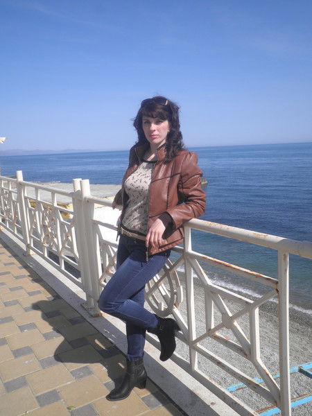 Елена Елена