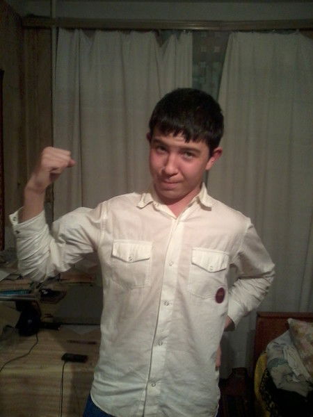 Ислам Еникеев