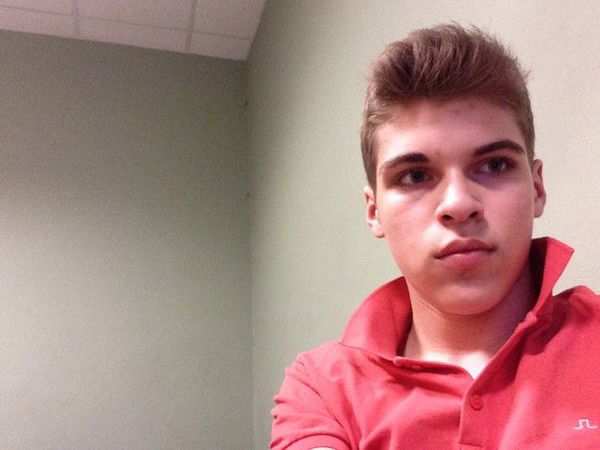 Александер Жуков