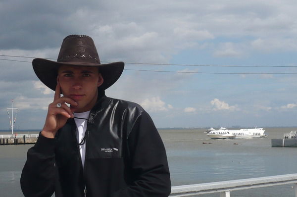 Гена Горулев