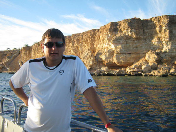 Антон Кузнецов