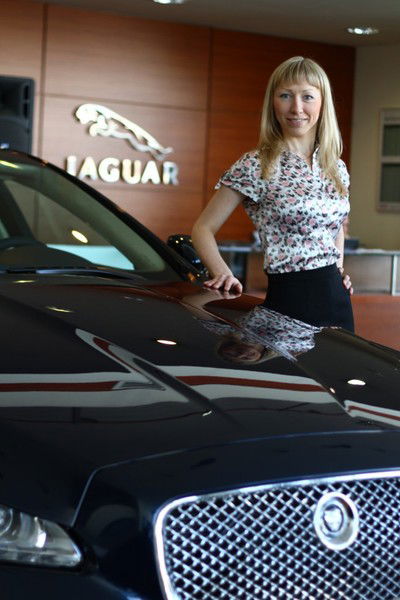 Анна Хованова